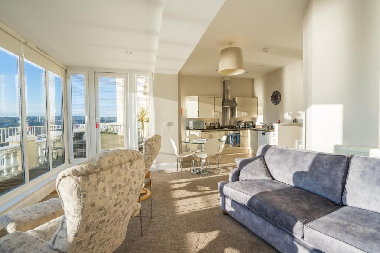 דירות טורקוואי Astor House מראה חיצוני תמונה